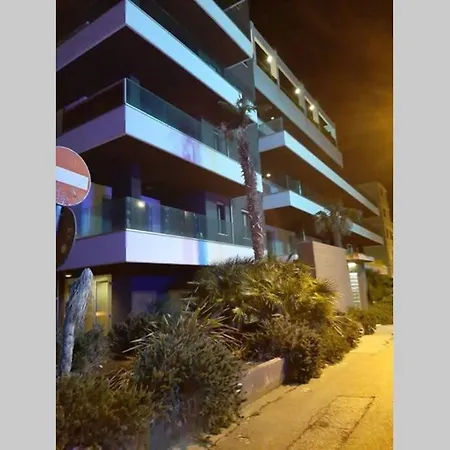 Monolocale Moderno 34 Mq * Rimini